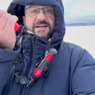 ¡3 personas en Estocolmo se hunden en el hielo!