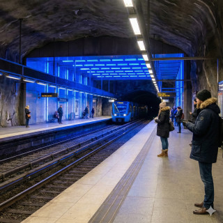 Luces azules para prevenir el suicidio y humidificadores